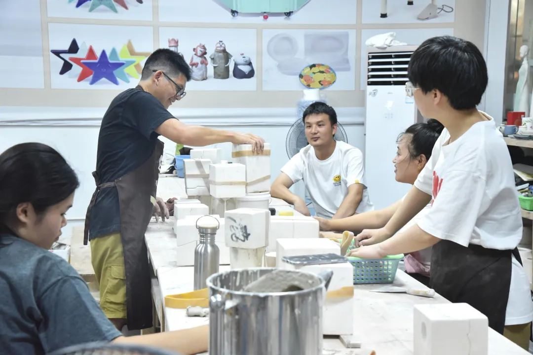 1665712025640371.jpg 1665712025640371.jpg