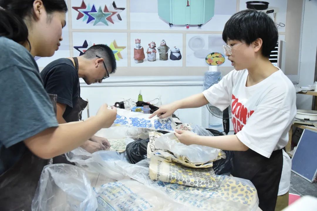 1665712123600243.jpg 1665712123600243.jpg